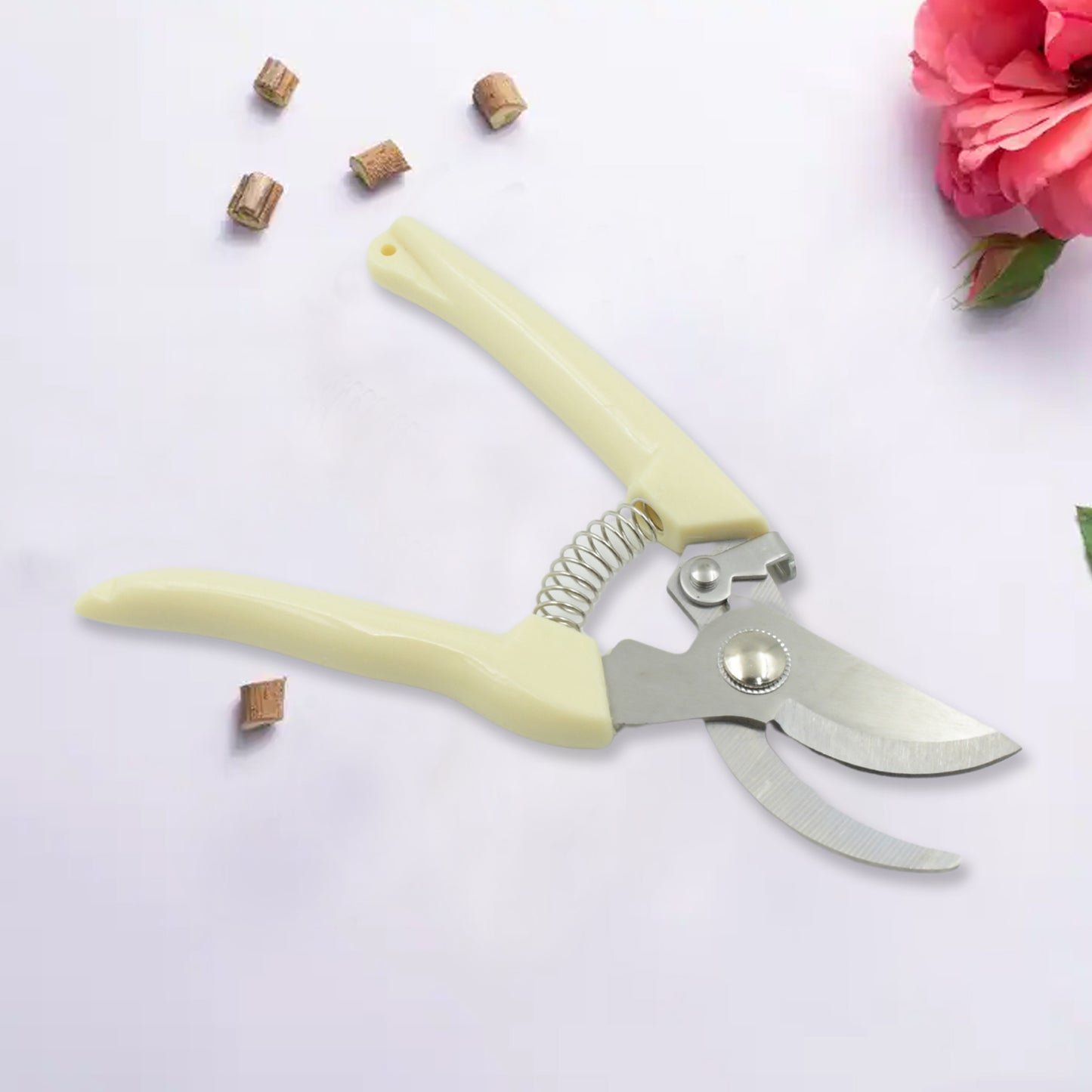 Heavy-Duty Hand Pruner | Efficient and Comfortable Plant Cutter