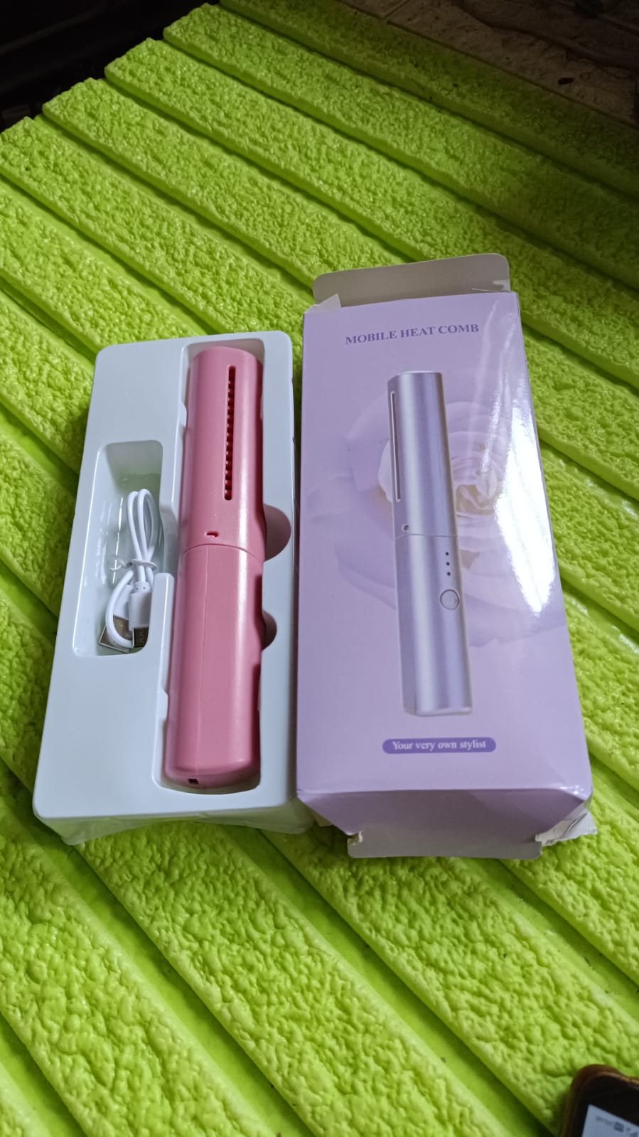 Compact Rechargeable Hair Straightener – Portable Flat Iron Comb with USB Charging