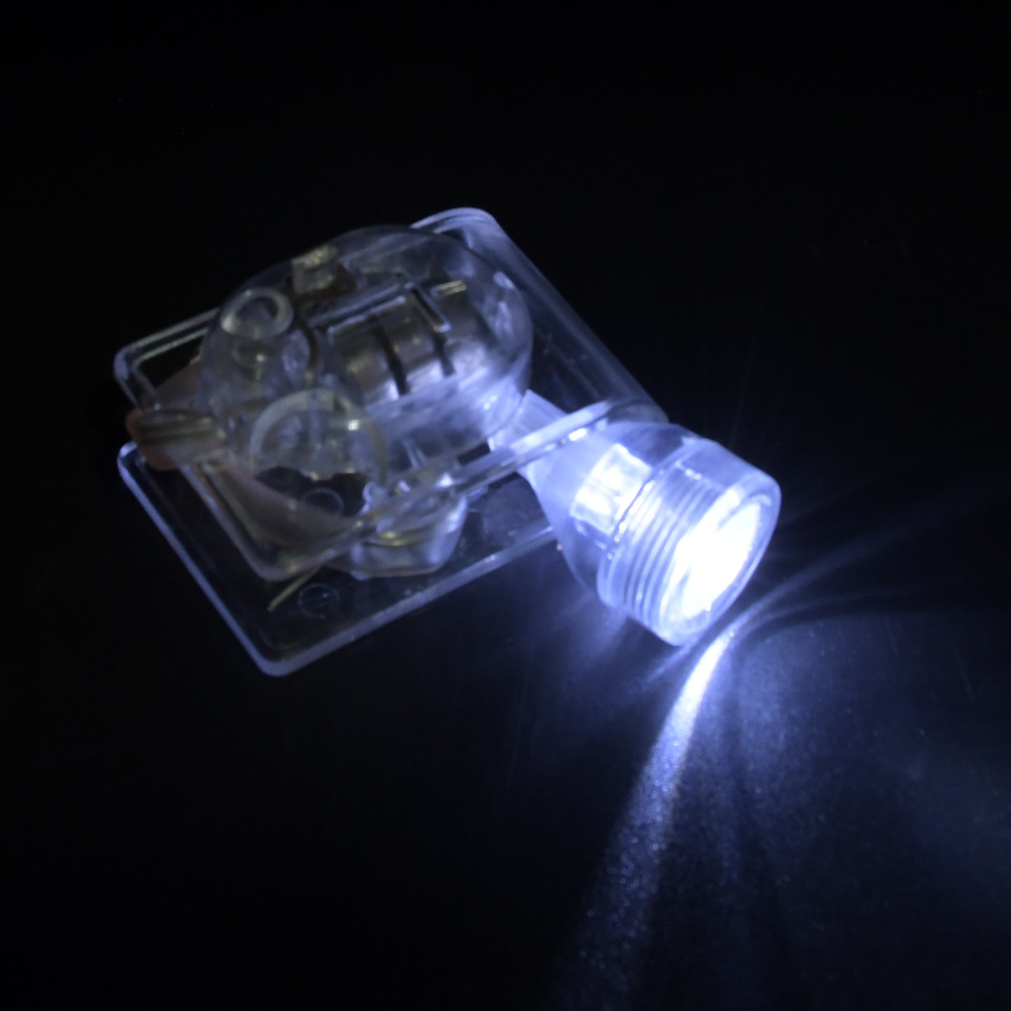 Portable Clip Light - Transparent, Perfect for Outdoor & Indoor Use