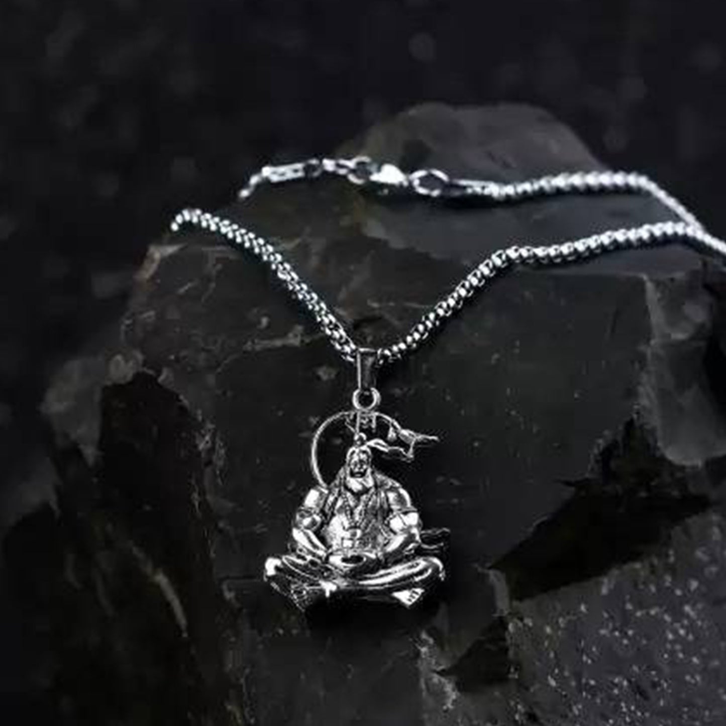 Divine Grace: Hanuman Ji Pendant Chain for Men and Women